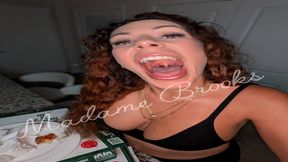 Nikki Brooks - A Big, BIG Appetite (1080HD)