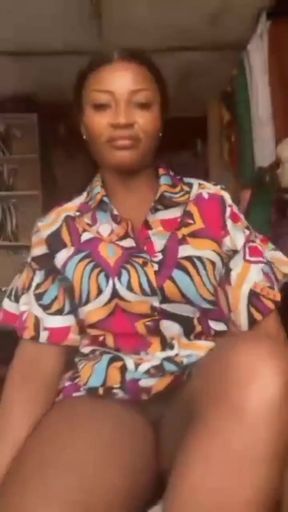 Horny mama masturbating inside her shop,public masterbation sugar mama   Clip 1