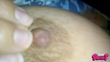 Mi t&iacute_a d&aacute_ndome los buenos d&iacute_as