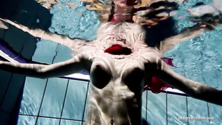 Joy bare women get super-naughty in the pool