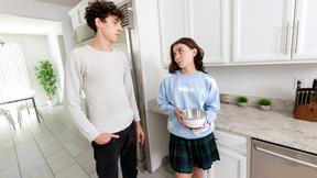 ”Tiny stepsis teen Veronica Church wants to share everything with step sibling”