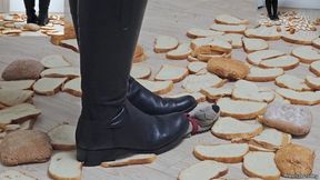 Careless Bread Crush in Flat Leather Boots