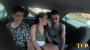 orgia na avenida dentro do uber e gozaram dentro - natalia prado - gustavo bueno - victor hugo