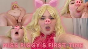 Miss Piggy finds a real man