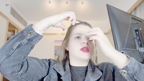 TRANSFORMING MY PRINCESS FACE INTO VARIOUS SILLY FACES -- BY GABRIELA BLOND - CLIP 2