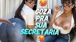 Boss Bangs Latina Secretary's Tight Jeans Ass