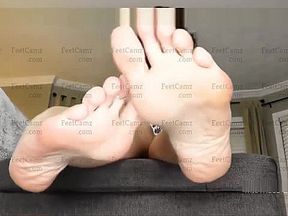 Mindless Foot Wanker