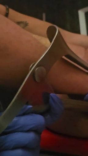 Mistress Luciana & Monique Ass Extrem the Speculum and the Fist