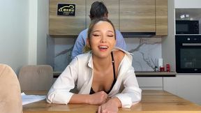 Realtor Lil Karina shows his master class on selling