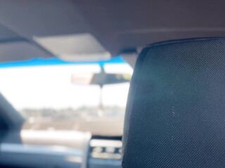 Getting kinky to screw in the car at the beach and creampie