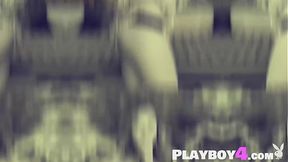Hot Blonde with Big Natural Tits Strips and Shows Stunning&#x88F8;&#x4F53;Body