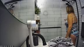 Mrs. Joanne Tanner a Real Public Schoolteacher Exposed in the Shower