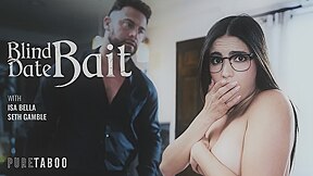 Seth Gamble And Isa Bella - Blind Date Bait