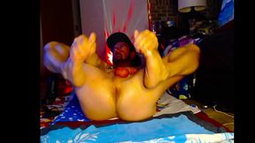 Loganhuge - Naked Super Shaker! Loganhuge Super Spreader! Feet, Legs, Balls, Cock, Big H0le! Yoga stretching, Dick wiggling slut!