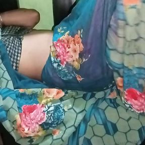 Badi sali ko uske ghar mein jakar Puri raat sex Kiya