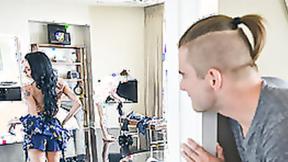 ”FAMILY STROKES Getting to Know My Hot step aunt - Portia Harlow”