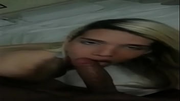 FAMOSA TRANSEXUAL VENEZOLANA MAMANDO WEBO LEXIEBETH @lexie600