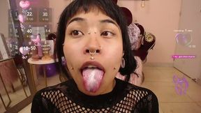 Violet Suky Private Show