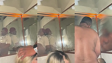 Realizando o fetiche do boy fumando um cigarro e mamando a pica dele, delícia de foda