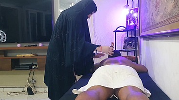 Arabe branquinha da buceta rosadinha massagem desi erotica