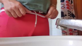 I like to piss.