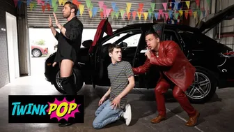 Horny Twink Joey Mills Spit Roasted by Hunks Reese Rideout and Dom King