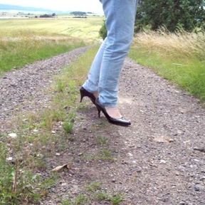 Heels, nude feet outdoor