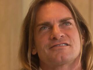 Sexy doxy takes a good shlong in her throat and twat!