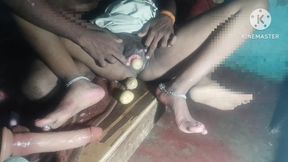 Bhabhi Ne Apni Chut Me 3 Alo Ek Saat Dale Ander Tak