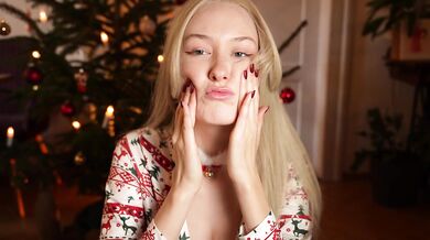 This blonde ASMR queen catches you peeking while she teases herself
