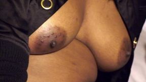 cum see this thick ebony slut in solo live show