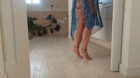 Blonde Mature Wife Enjoys Facial