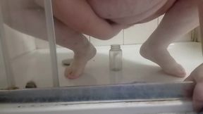 Orgassmuss in the Shower