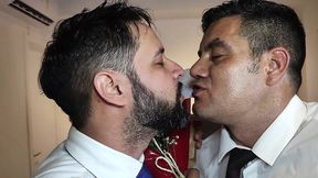 yuri gaucho - dotadao fazendo uma big surpresa pro marido putao - sexo gay com dotadao fodendo o namorado