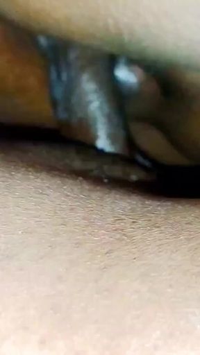 desi hot mal amar dhon tel dea males kore chude delo   Clip 1