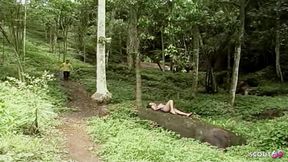 Tinder Date Gets Anal Fucked Outdoors by a Naughty Tranny and Receives a Cumshot