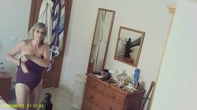 spying on big tits