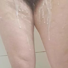 Stepson left his milk in my pussy, before we showered