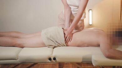 Massage happy ending turns hot & messy in amateur couple session