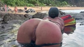 A stranger feeds my sperm to fish in front of everyone