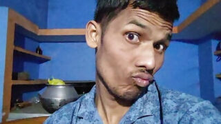 минет, кончить в рот, лизать задницу, трахнуть лицо – изменщица-жена индийская шлюха берет член из ануса в рот