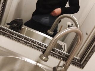 Bath wanking it at work