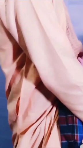 Bengali married woman having sex with her friend   Clip 1