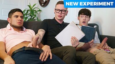 Nerdy twink and his two buddies are barebacking on the couch