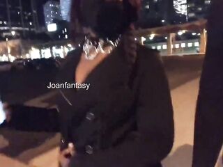 Risky walk downtown during the time that showing off my outfit