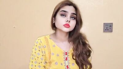 Watch this Pakistani stepmom bang stepson in midnight madness - dirty talk moaning