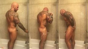 jason collins showering with a raging hard-on!