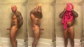 jason collins showering with a raging hard-on!