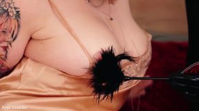 Sub Girl And Arya Grander - Erotic Video Of Latex Femdom Mistress And Her Pretty Boobs An