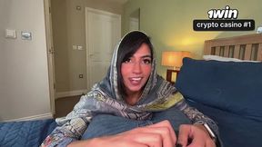 Desi MILF Bhabi Hot Babe White Cock Facial